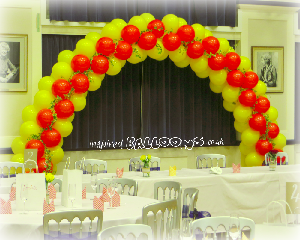 Balloon arch with foliage
